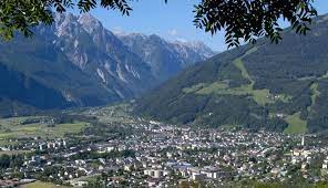 Lienz and the zettersfeld ski area are 4.3 mi away. Lienz Tyrol Austria
