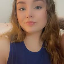 Volunteers help with dinner event