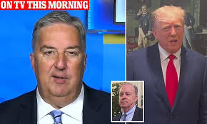 Two Trump top lawyers RESIGN just hours after his indictment