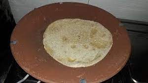 Making Roti On Clay Tawa First Experience Benefits Maintain Mitti Ka Tawa Remi Clay Tawa Youtube Roti Food Recipes