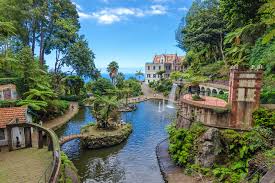 Der botanische garten von madeira besitzt mehr als 2000 exotische pflanzen aus allen erdteilen. Tropischer Garten In Funchal Portugal 360