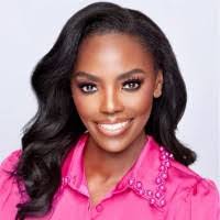 Lori Carman's Instagram, Twitter & Facebook