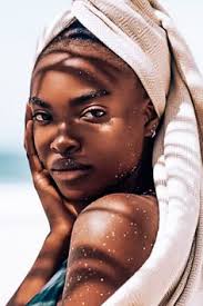 Clara Esquer (claraaguilare)