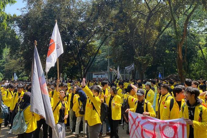 Rakyat Tagih Janji! BEM UI Gelar Demo 9 September 2025 Desak 17+8 Tuntutan  Rakyat, DPR Tak Bisa Lagi Tutup Mata!
