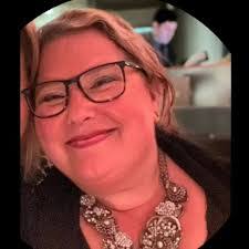 Ariana Hoffman's Instagram, Twitter & Facebook