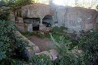 Dilihat dari sudut mata pencariannya, periode ini disebut masa mengumpulkan makanan (food gathering). Zaman Prasejarah Wikipedia Bahasa Melayu Ensiklopedia Bebas