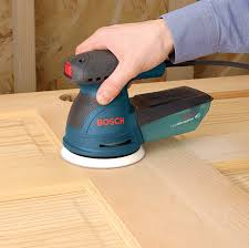 The Bosch Ros20vsc 5 Random Orbit Sander Polisher Furnishes An Optimized Combination Of Pad Orbit And Rotation Th Best Random Orbital Sander Woodworking Flexi