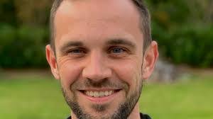 Joshua Collett's Instagram, Twitter & Facebook