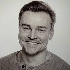 Paul Romanski's Instagram, Twitter & Facebook