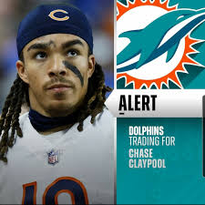 Should i try to trade for a WR2? my WR1 & WR2 is Emeka and Diggs ros I will  post my roster in the comments