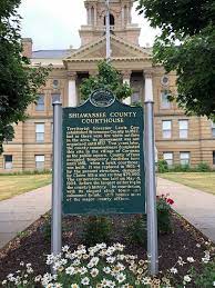 Historic Sign Shiawassee County Courthouse Corunna Michigan Paul Chandler July 2018 Corunna Courthouse Historical Marker