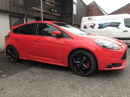 Our Technicians Have Done It Again Smart Looking Gloss Black Wheels On This Fire Focus St Alloys Wheels Focus Car Wheels Rims Car Wheels Custom Wheels