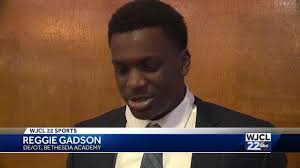 Savannah Quarterback Club Kicks Off Year Honoring Four High School Players