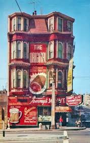 Tommy S Joynt It S Still On Van Ness And Geary Though The Upper Floors Have Been Removed From The Top San Fancisco San Francisco Travel San Francisco Photos
