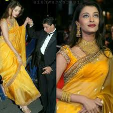 Very Beautiful Aishwarya Rai In Yellow Saree Sari Blouse Designs Saree Blouses Online Saree Blouse Designs