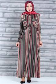 Klasik Yaka Cizgi Desenli Elbise Bej Elbise Elbise Modelleri Moda