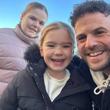 Plasterer for bathroom ceiling and corner installation?