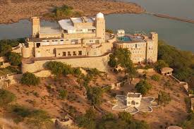 Jodhpur to sojat road roundtrip distance is approximately 198 kms. Sardar Samand Lake Palace Jodhpur Timings History Best Time To Visit