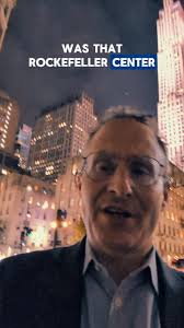 📍505 Park Avenue. An iconic silhouette in the heart of the Plaza District,  Where Emery Roth's classic vision meets Der Scutt's modern touch. Its  striking black façade with bronze detailing, rounded corner