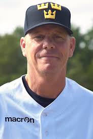 Tjeckien leds av förbundskaptenen michal bílek och assisteras av františek komňacký. Svenska Baseboll Och Softboll Forbundet Em Truppen Klar Forbundskapten Dennis Cook Har Tagit Ut Em Truppen For Seniorlandslaget Som Pa Torsdag Aker Pa En 16 Dagar Lang Basebollresa Till Tyskland Och Tjeckien Em