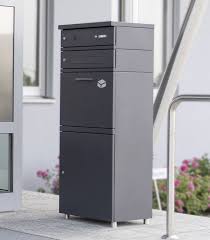 Grauer Paketkasten Briefkasten Mit Klingel Standbriefkasten Grau Grafit Von Heibi Paketkasten Briefkasten Briefkasten Freistehend