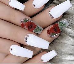 Florence ifeoluwa otedola aka dj cuppy the famous daughter of nigerian billionaire femi. Rose Nails Rose Nails White Nails With Gold Red And White Nails