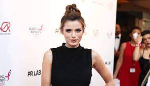Bella Thorne Responds To A Twitter Troll Who Criticized Her For Taking A Job On The Disney Channel