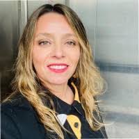 Sally Heinz's Instagram, Twitter & Facebook