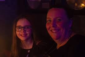 BILDEXTRA: Sundsvallsparen firar alla hjärtans dag med god mat och dryck