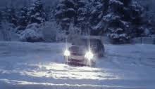 Winterbilder winter gif schneebilder weihnachtsbilder winterlandschaft winterwunderland kreative malerei ideen weihnachtsszenen winter szenen gifs paysages page 15 vous trouverez aussi des centaines d'autres gifs de la même catégorie pour toutes ces images trouvées sur le net, un grand merci à leurs créateurs. Schnee Gifs Tenor