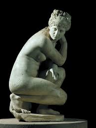 The body is in chiasmos stance with the left leg. Exhibits Defining Beauty The Body In Ancient Greek Art History Of The Ancient World