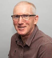 Russell Pike's Instagram, Twitter & Facebook