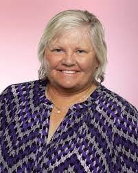 Sherry Pitchford's Instagram, Twitter & Facebook