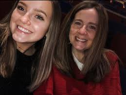 Holly McCall (@mama_mccall_5) • Instagram photos and videos