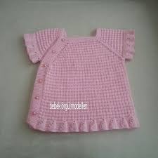 Erkek Ve Kiz Bebekler En Guzel Bebek Orguleri Aciklamali Bebek Sapkalari Bereler Yelekler Hirkalar Baby Knitting Patterns Bebek Elbise Ogreticileri Bebek