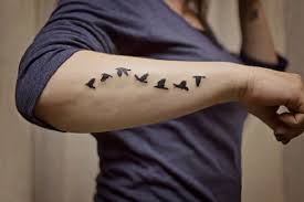 Bird Tattoo On Hand For Boys Birds Tattoo Man Buscar Con Google Bird Tattoos Arm Bird Tattoo Men Arm Tattoos For Guys