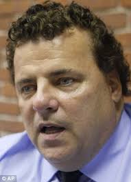 James 'Whitey' Bulger screams abuse in court at former right-hand man Kevin  Weeks who shouts it back