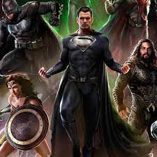 'la liga de justicia' es un cómic de dc que reúne, entre otros muchos superhéroes de la editorial, a batman, superman, linterna verde, flash y wonder woman, aunque su formación ha variado mucho desde su creación en 1960, con personajes como aquaman, relámpago negro, vixen, tornado rojo. Liga De La Justicia Los Fans Aseguran Haber Encontrado La Imagen Del Joker En El Trailer De Zack Snyder Ecartelera