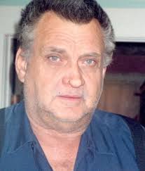 Lee Nichols Obituary