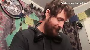 Testing how gay you are when you Girlfriends away