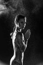 Naked ambition: Super