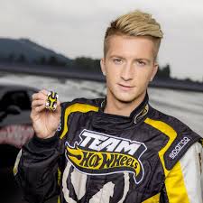 La roureda, reus, 43204, spain. Marco Reus Fuhr Ohne Fuhrerschein Warum Fiel Das Nicht Auf Der Spiegel