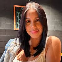 90+ perfiles de «Peguero»