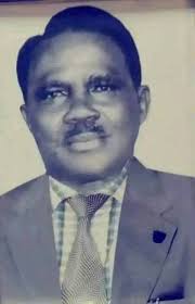 THIS IS THE GRANDFATHER OF PASTOR CHRIS OYAKHILOME! His name is Rev.Gabriel  OJEMEKELE OYAKHILOME(1910-1997). The 2nd indigenous General Superintendent  of Assemblies of God, Nigeria. A native of Idunwele, Ewu. A man through