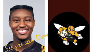 Off to college we go *road trip*