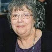 Lynn Strzelecki's Instagram, Twitter & Facebook