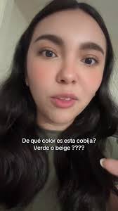 Que Color Era La Cobija Que Esta Atras Del Muchacho