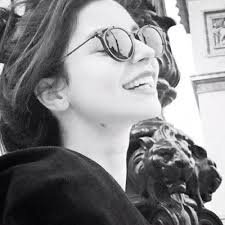 Afifa Butt (@afifajabeenbutt)