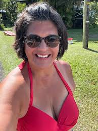 Happy Wednesday! Wishing you a beautiful day! 💜💕