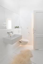 We Verkopen Ons Appartement In Antwerpen Bathroom Inspiration Upstairs Bathrooms White Bathroom